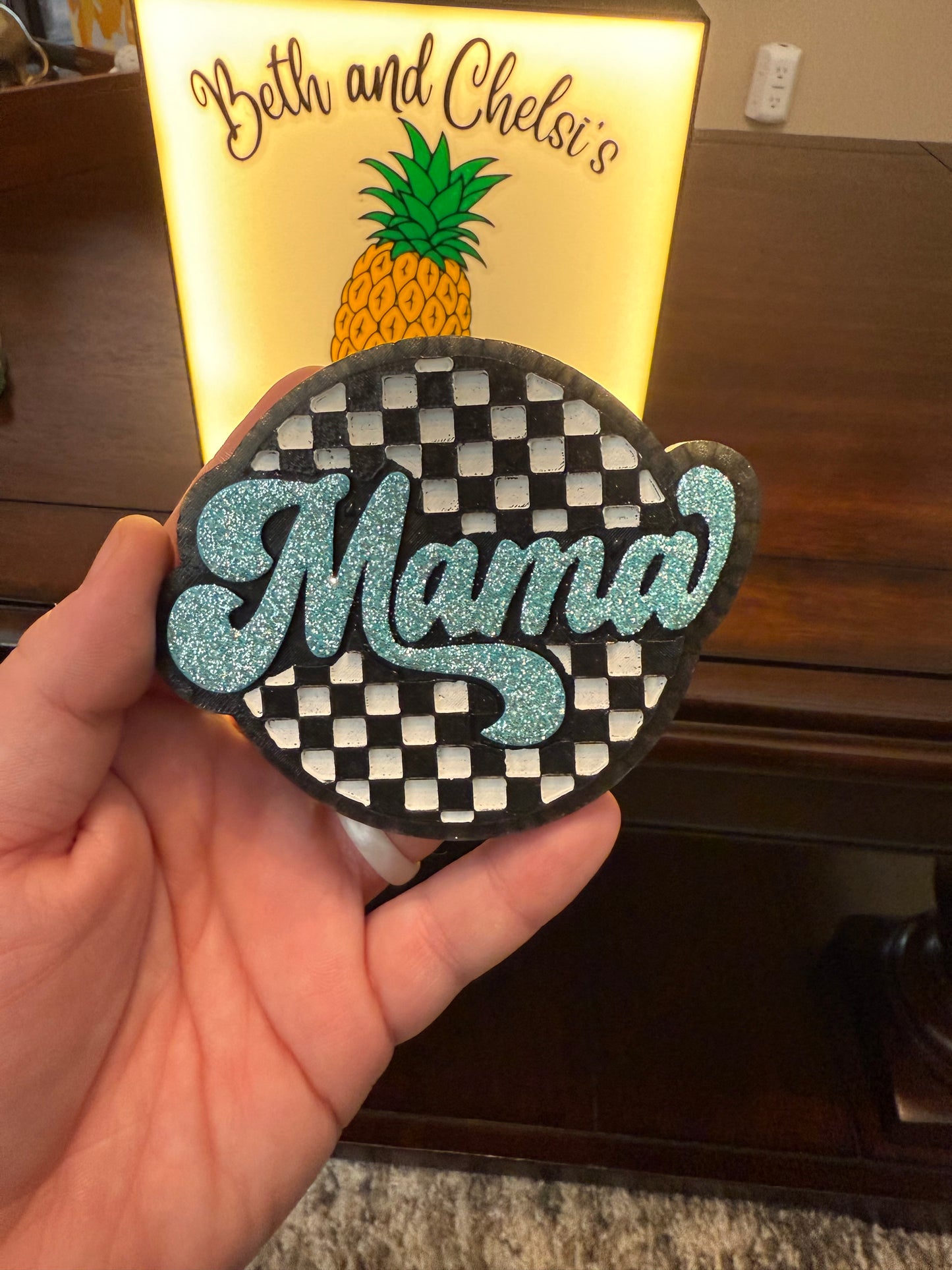 Mama Checkered