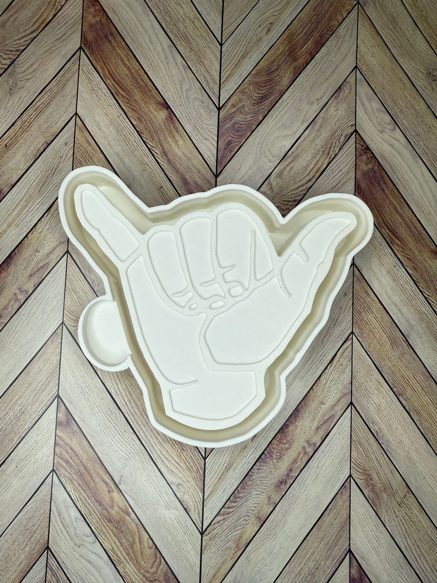 Hang Ten Mold