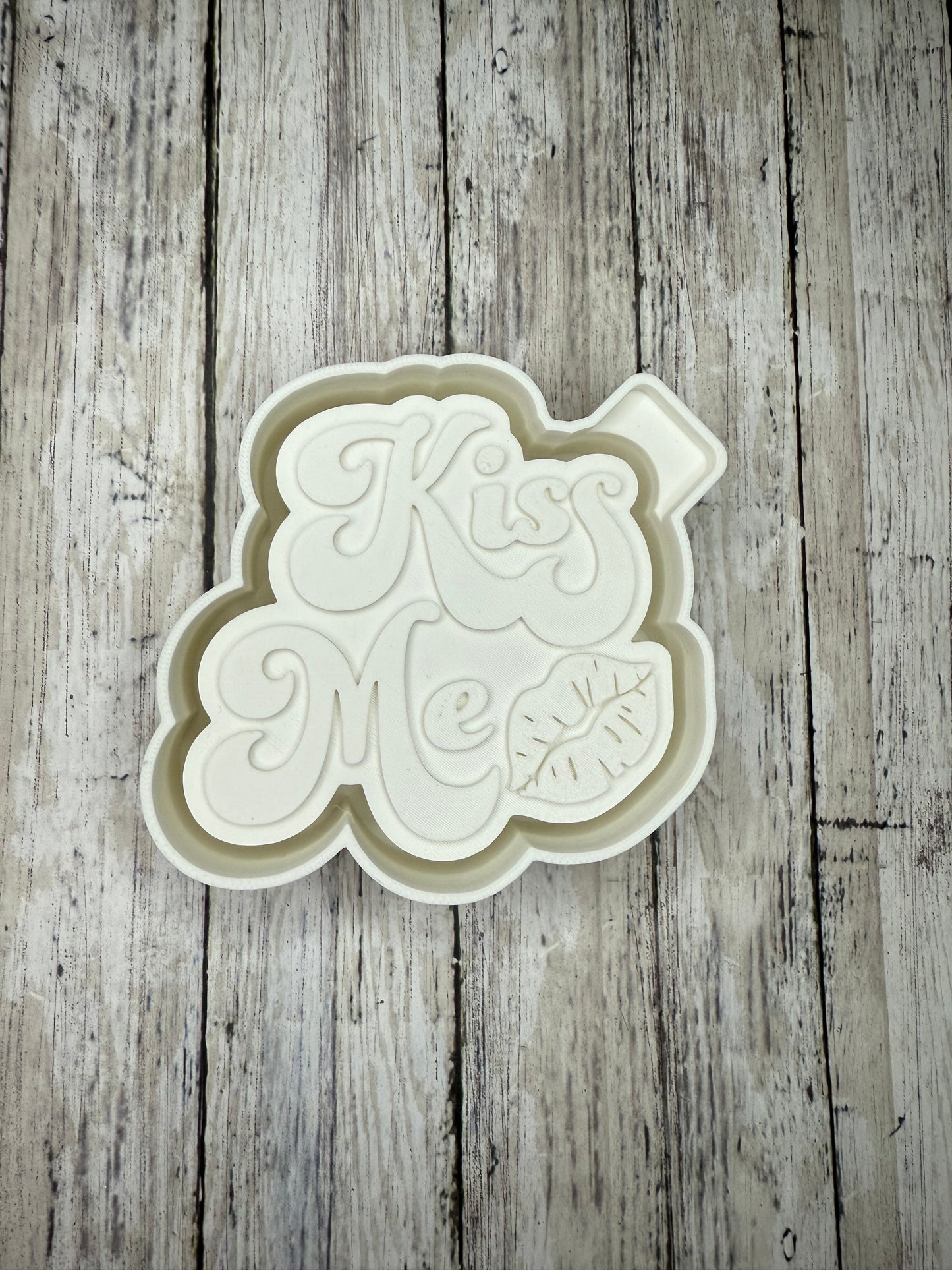 Kiss Me Freshie Mold
